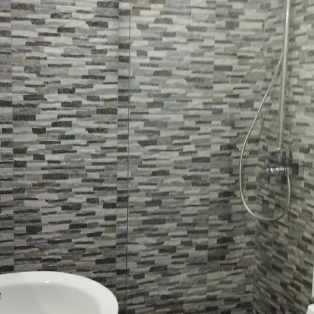 Pisoyari Apartment