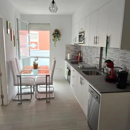 Pisoyari Apartment *