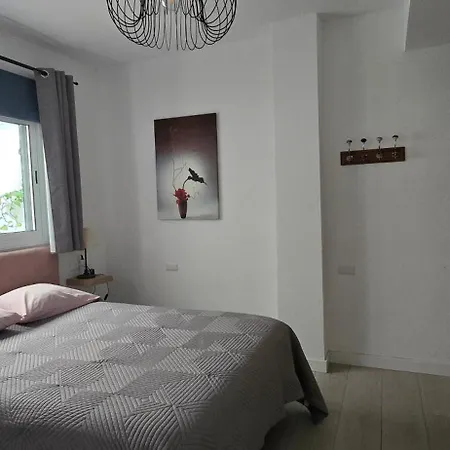 Pisoyari Apartment *